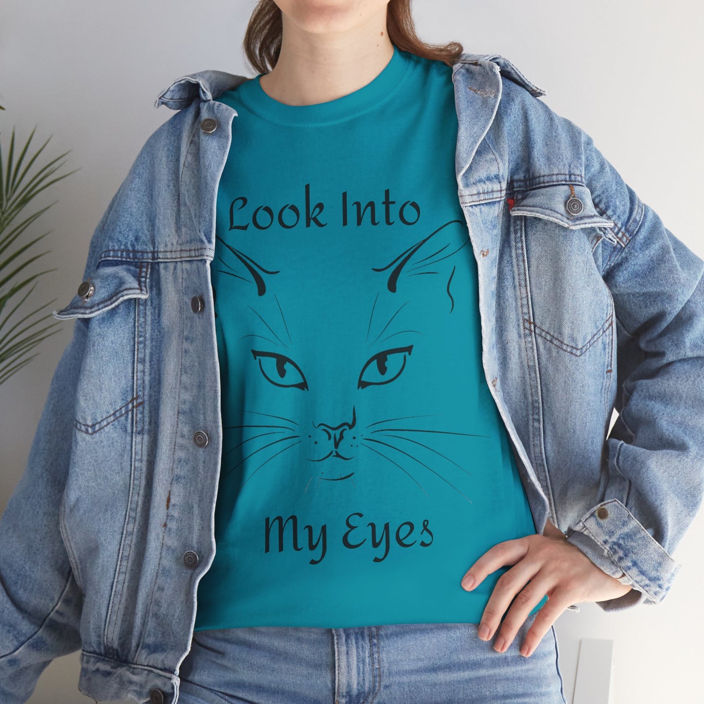 Look into my eyes Unisex Heavy Cotton Tee